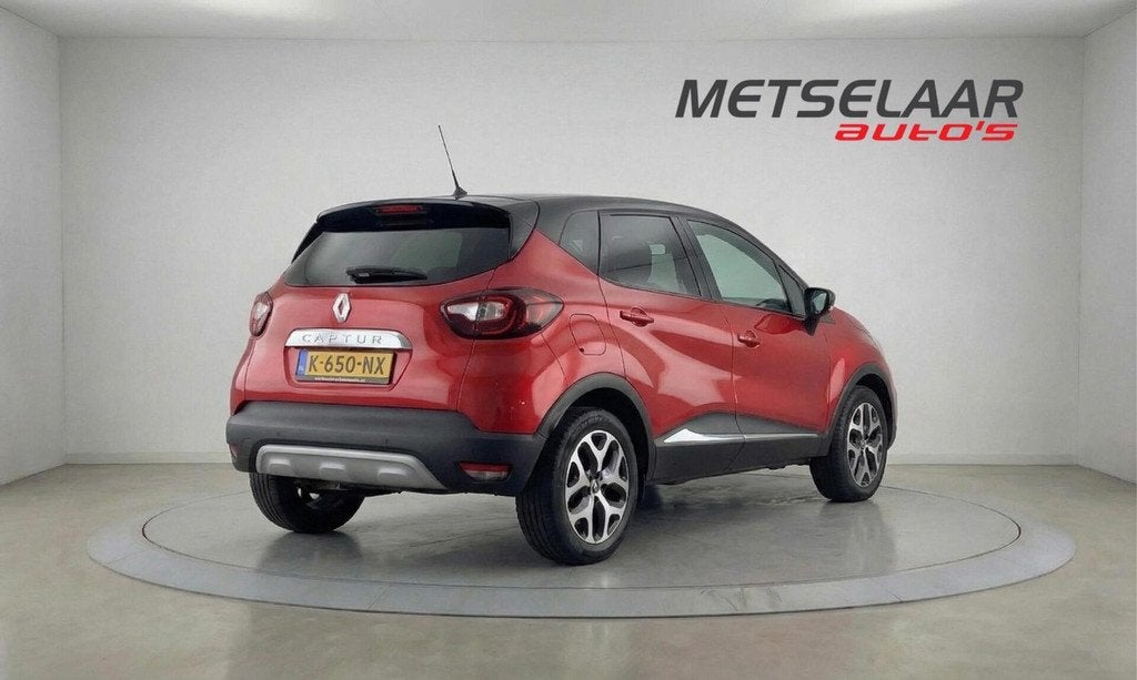 Renault Captur 1.3 TCe  Climatecontrol  Navigatie, Voorwielaandrijving, Gebruikt, 4 cilinders, 1226 kg