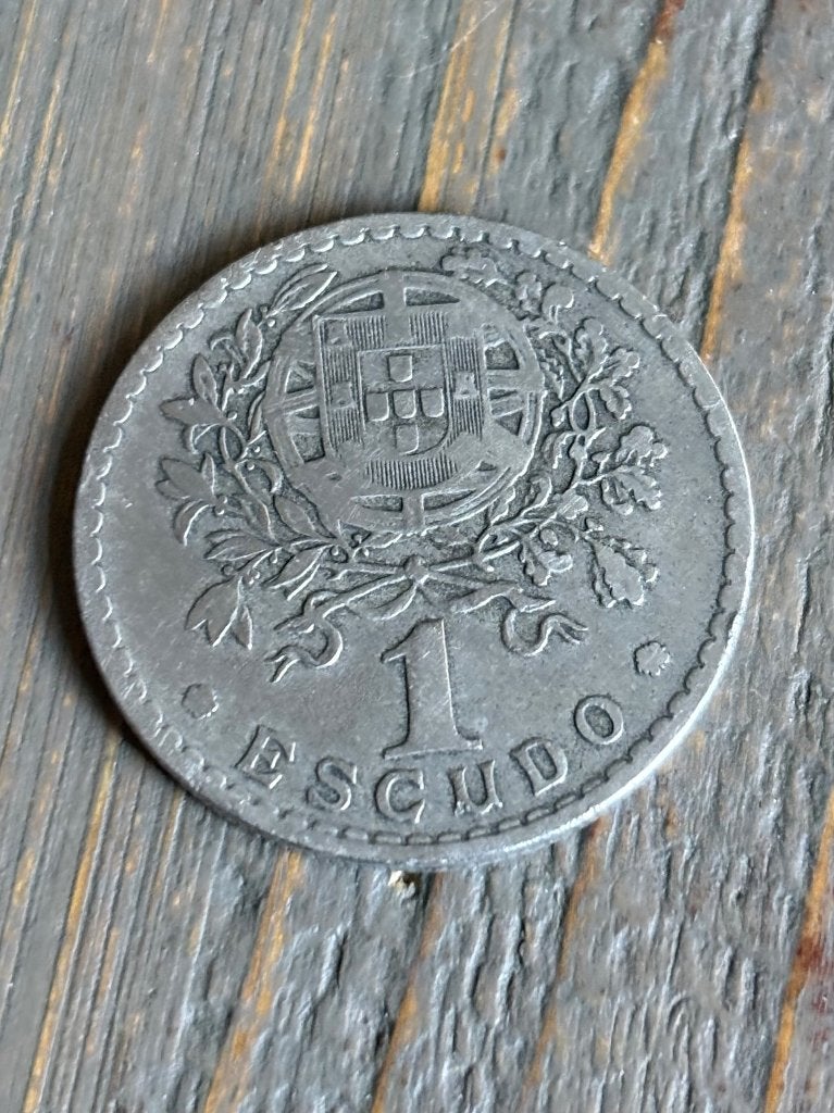1 Escudo 1946 Portugal, Ophalen of Verzenden, Overige landen, Losse munt