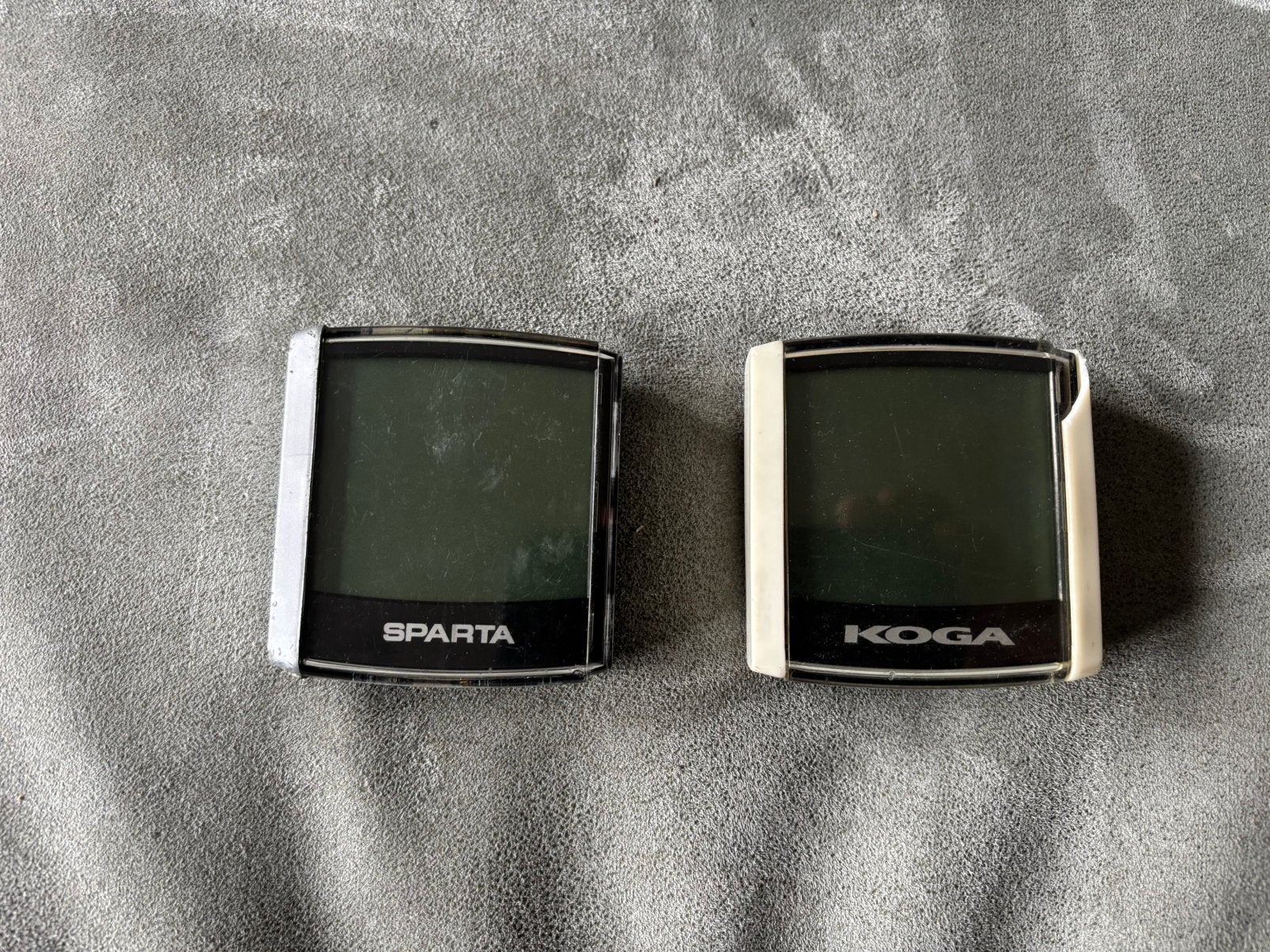 2 x sparta display werking onbekend, Ophalen of Verzenden, Zo goed als nieuw