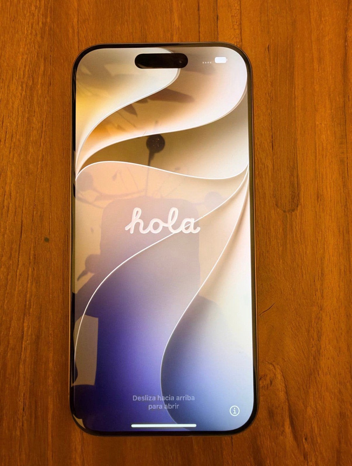 Iphone 16 pro titanium gold 128gb