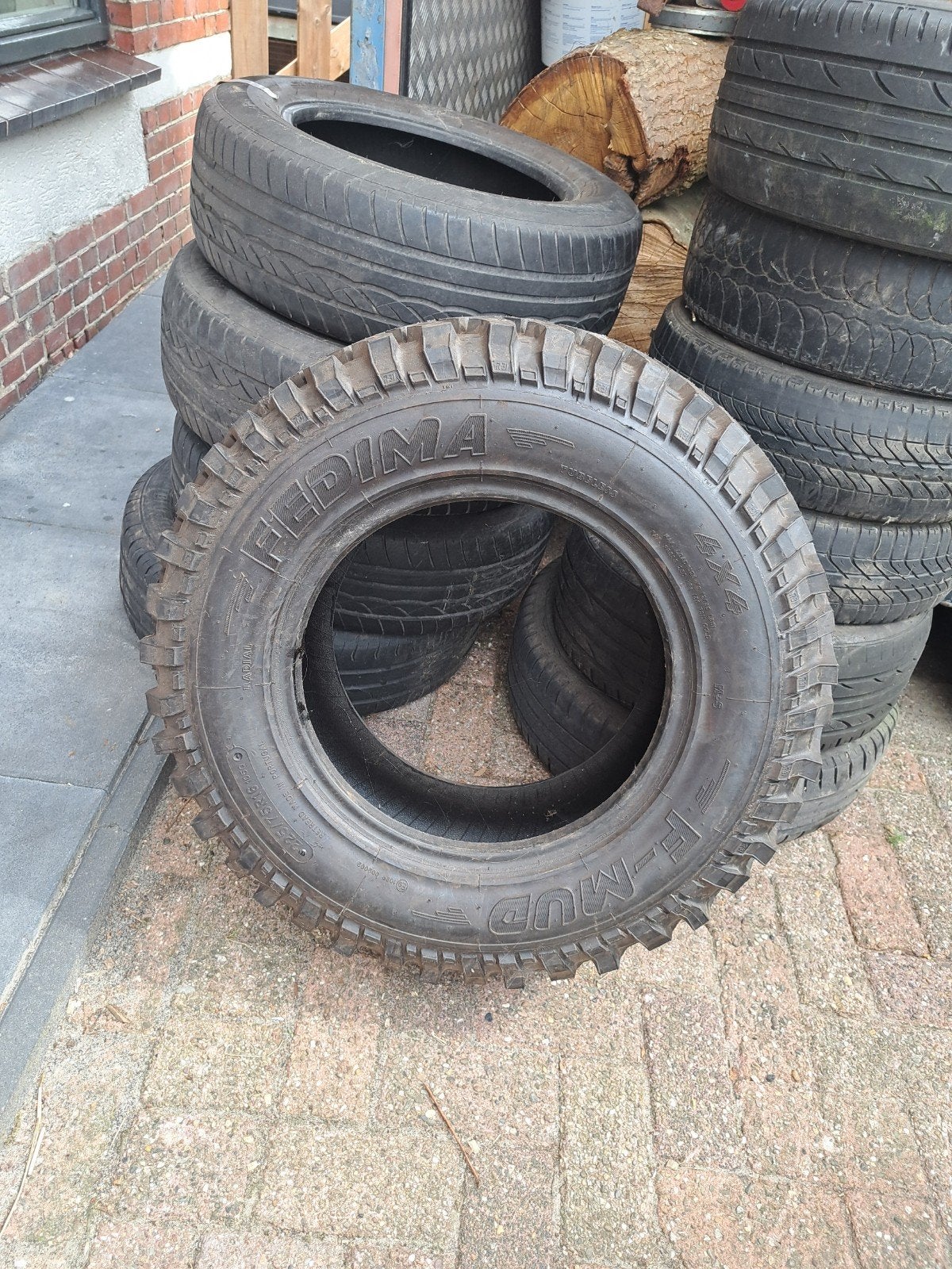 fedima f mud 225 70 r16, Ophalen