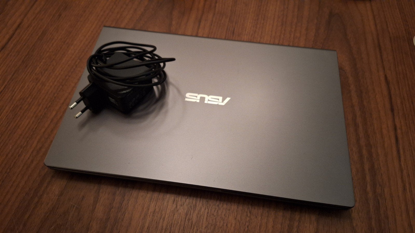 Nette ASUS Laptop (X415EA) - Schone Windows 11 Installatie, Met videokaart, ASUS, Refurbished, 14 inch