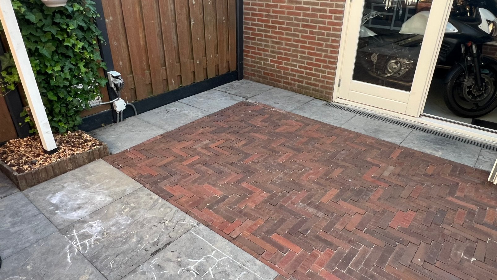 Rode Klinkers 3.2 m2, Tuin en Terras, Ophalen, Gebruikt, Beton, Klinkers