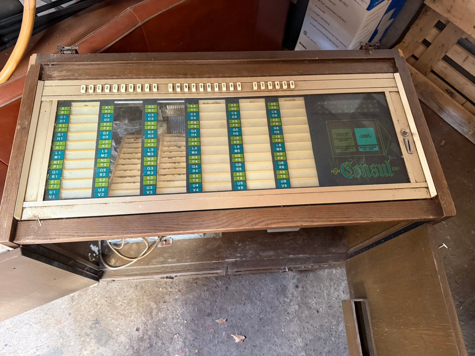 Oude niet spelende Jukebox voor hobbiest?, Verzamelen, Ophalen, Gebruikt, 1960 tot 1970, Overige merken