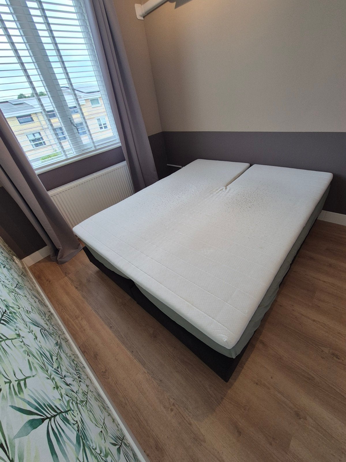 Tweepersoonsbed 160 x 200 cm  met matrassen en topper, Ophalen, Overige materialen, Gebruikt, Zwart
