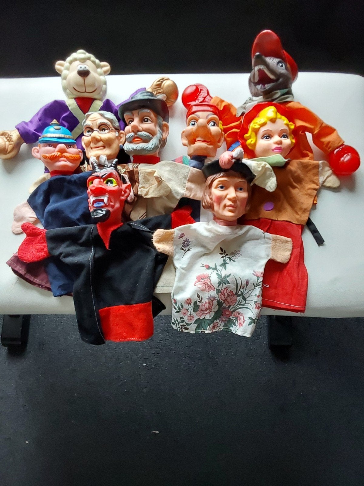 Grote collectie handpoppen - diverse karakters, Ophalen of Verzenden, Gebruikt, Overige typen