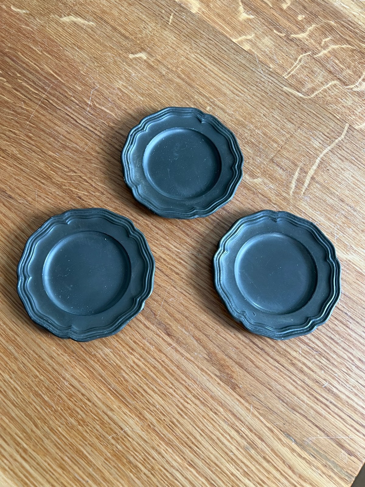 Set van 3 antieke tinnen schoteltjes / poppenhuis servies, Ophalen of Verzenden