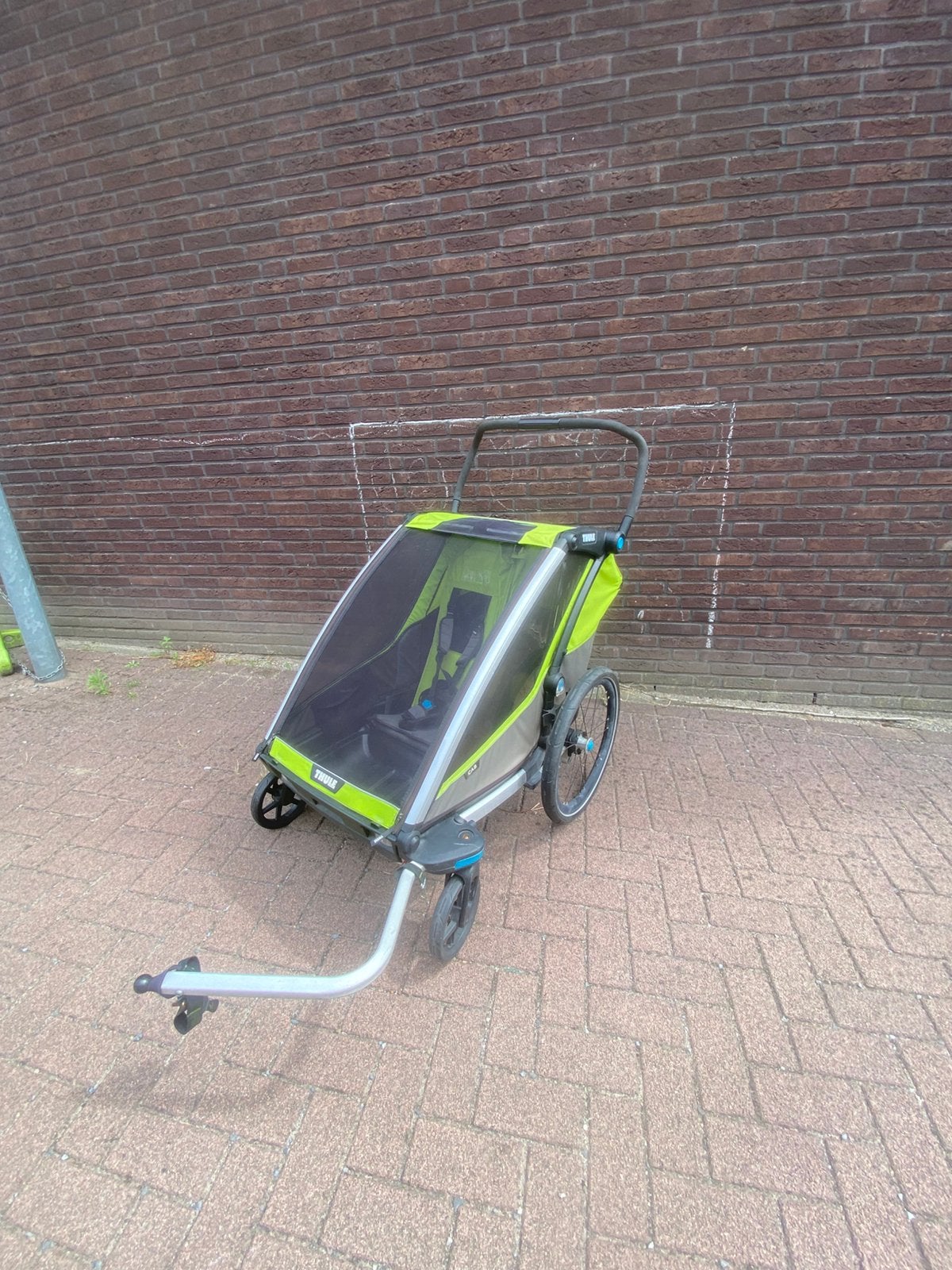 Thule chariot cab 2 fietskar / wandelwagen netjes, Fietsen en Brommers, Fietsaccessoires | Aanhangers en Karren, Ophalen of Verzenden