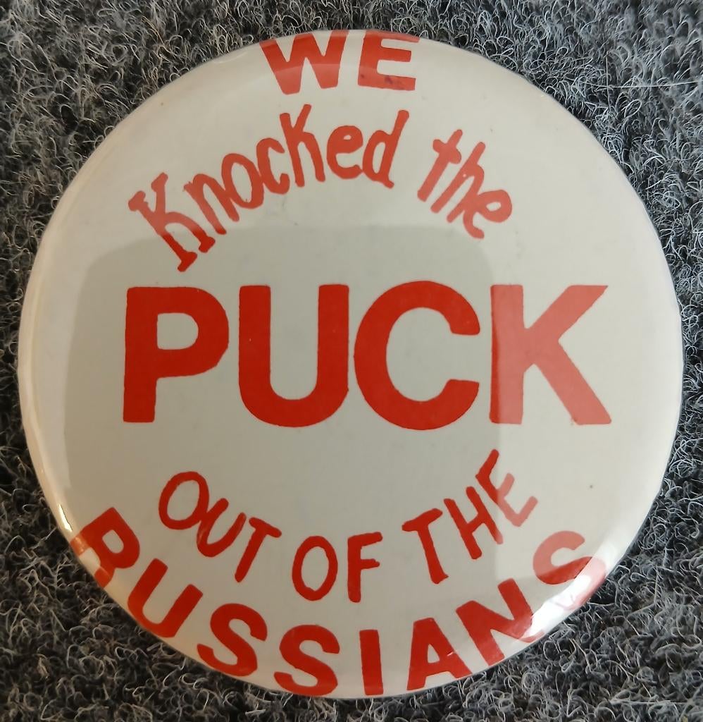 We knocked the puck out of the Russians, Sport en Fitness, IJshockey, Ophalen of Verzenden, Gebruikt, Overige typen