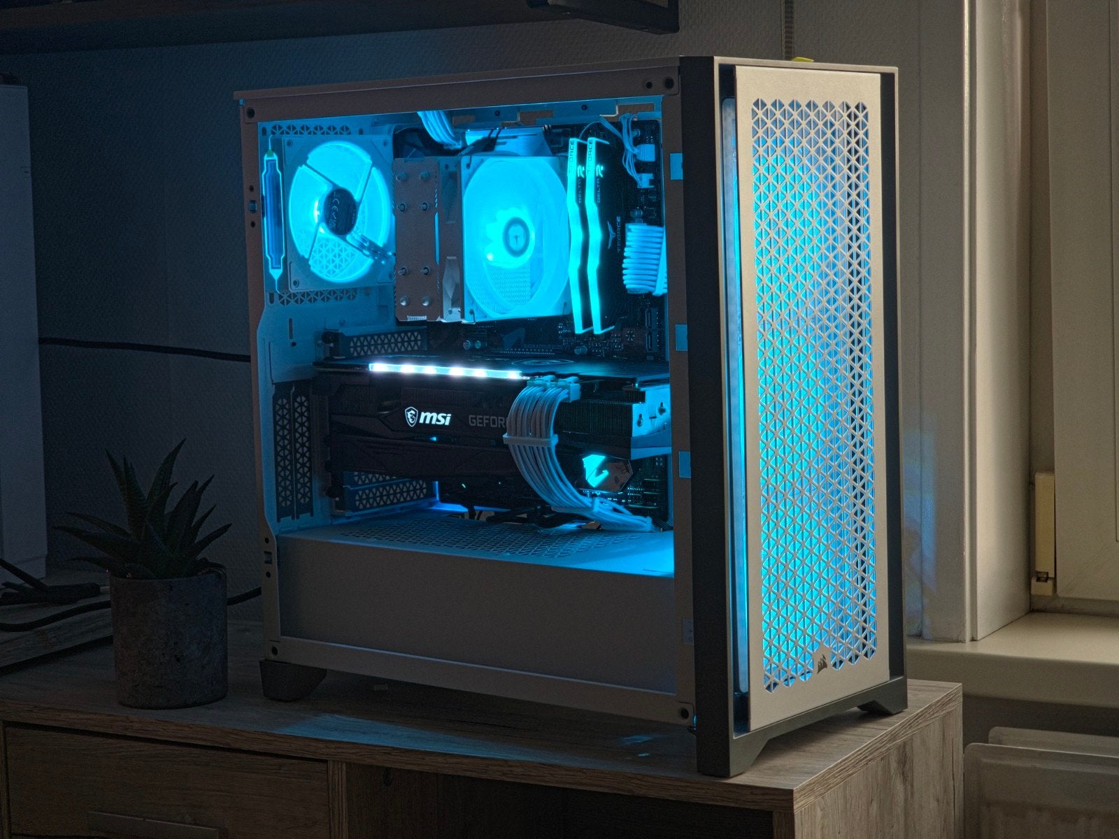 gaming pc rtx 3070 ryzen 5 5600x en 16gb ram, Ophalen, Zelf gebouwde pc, AMD Ryzen 5, Zo goed als nieuw