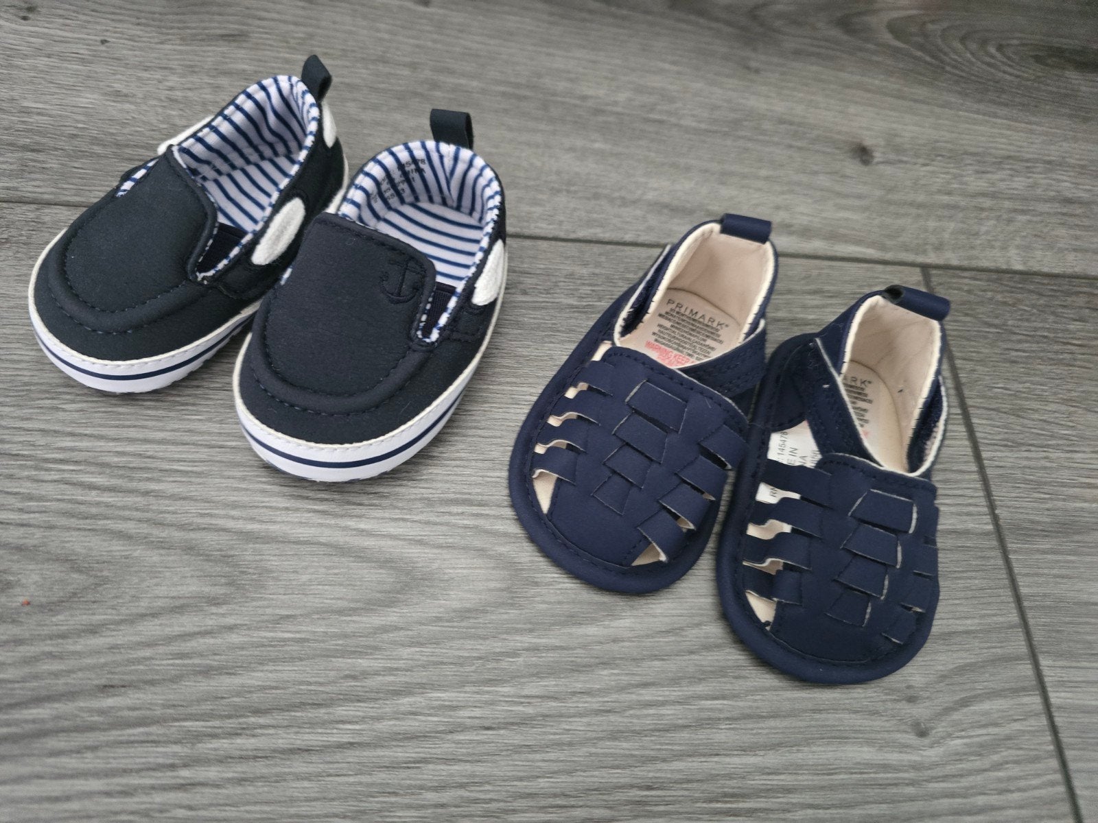 Babyschoentjes 0-3M nieuw, Kinderen en Baby's, Schoentjes, Nieuw, Ophalen of Verzenden, Primark
