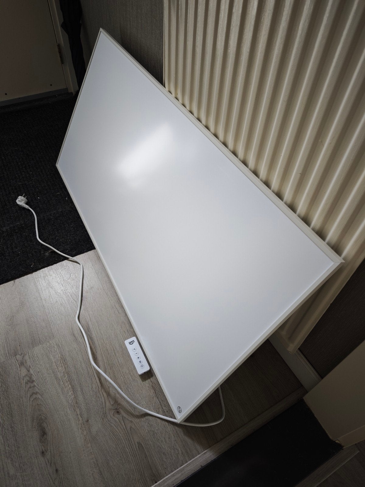 LIVN Smart Infrarood Paneel Plus 700W 120x60cm z.g.a.n., Doe-het-zelf en Verbouw, Ophalen, 30 tot 80 cm, 500 tot 800 watt, Overige typen