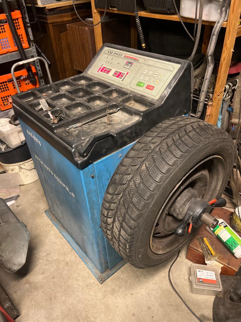 Banden Balanceermachine, Auto diversen, Ophalen, Gebruikt