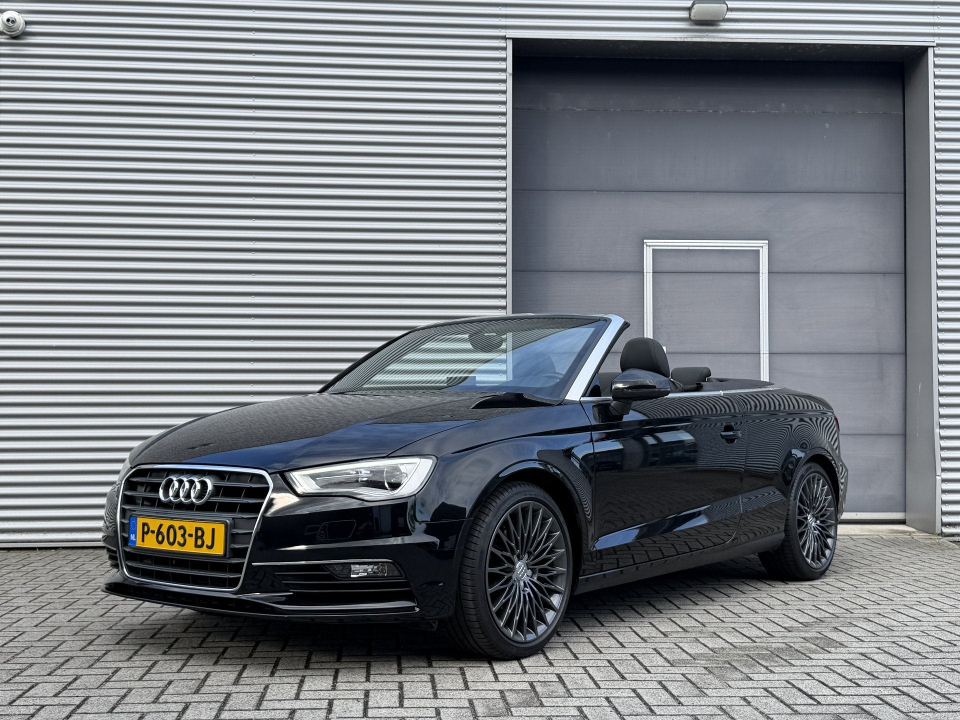 Audi A3 Cabriolet 1.4 TFSI CoD Ambition I Navi I Clima I Spo, Auto's, Voorwielaandrijving, Stof, Gebruikt, 4 cilinders