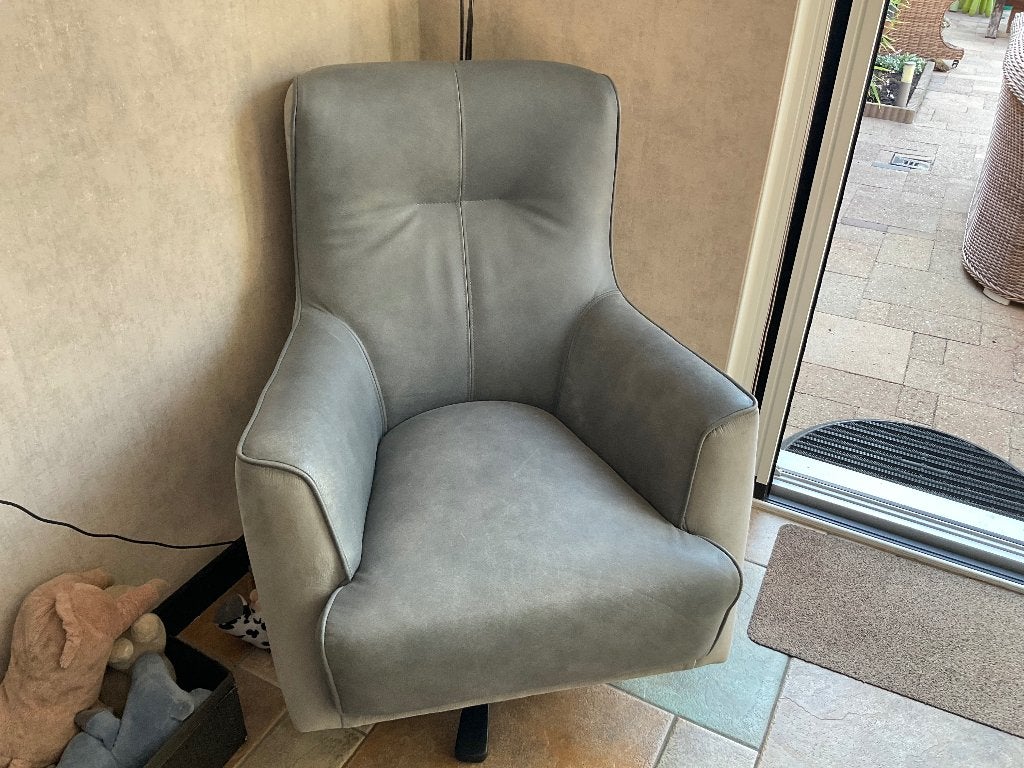 Draaibare fauteuil, Huis en Inrichting, Fauteuils, Ophalen, Nieuw, 75 tot 100 cm, Leer