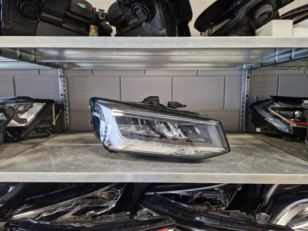 Facelift Audi Q2 81A LED koplamp 012 rechts, Ophalen of Verzenden, Gebruikt, Audi