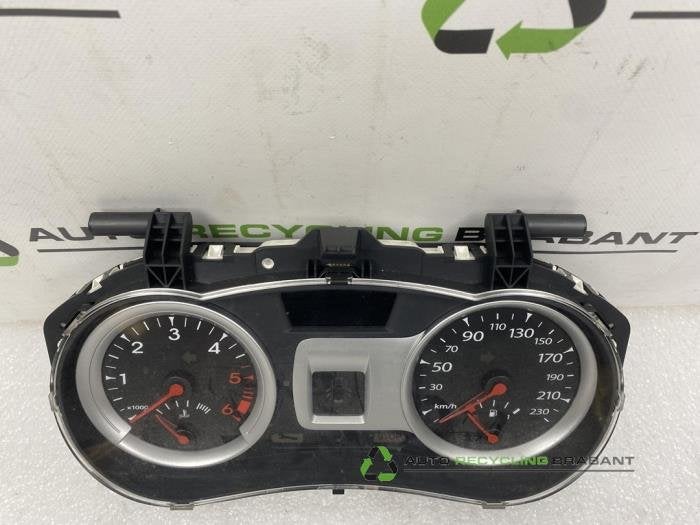 Instrumentenpaneel van een Renault Clio, Gebruikt, -, -, Ophalen of Verzenden