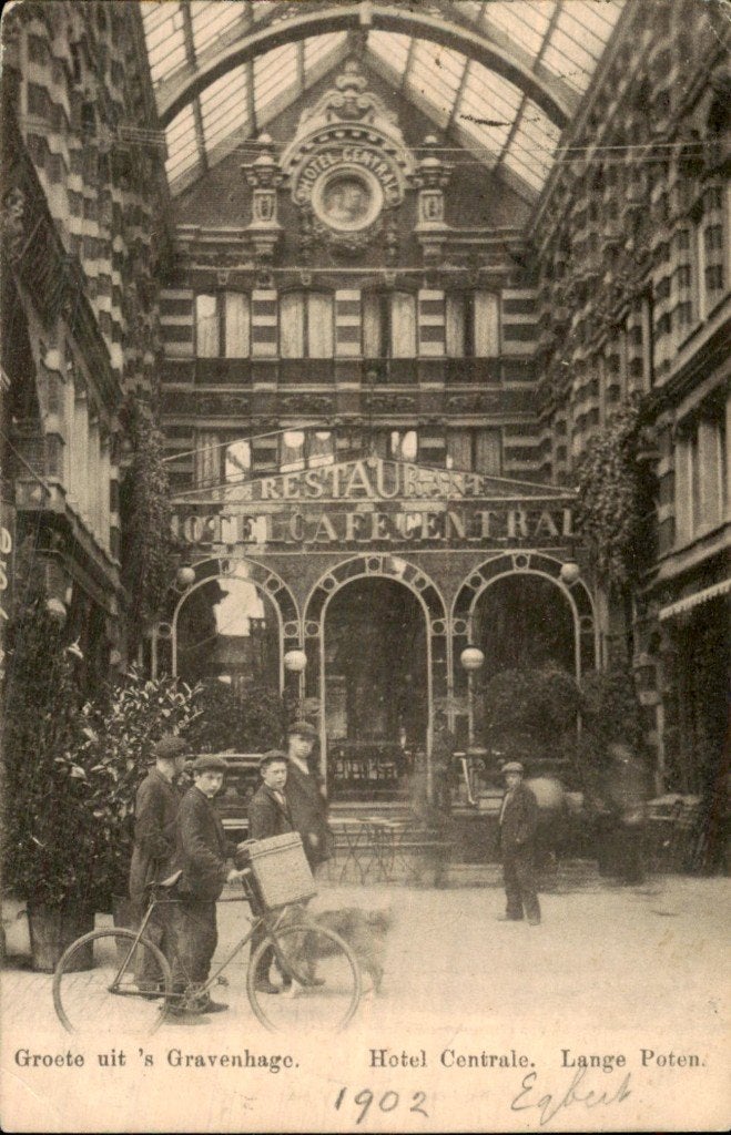 s Gravenhage - Hotel Centrale - Lange Poten, Ophalen of Verzenden, Voor 1920, Gelopen, Zuid-Holland