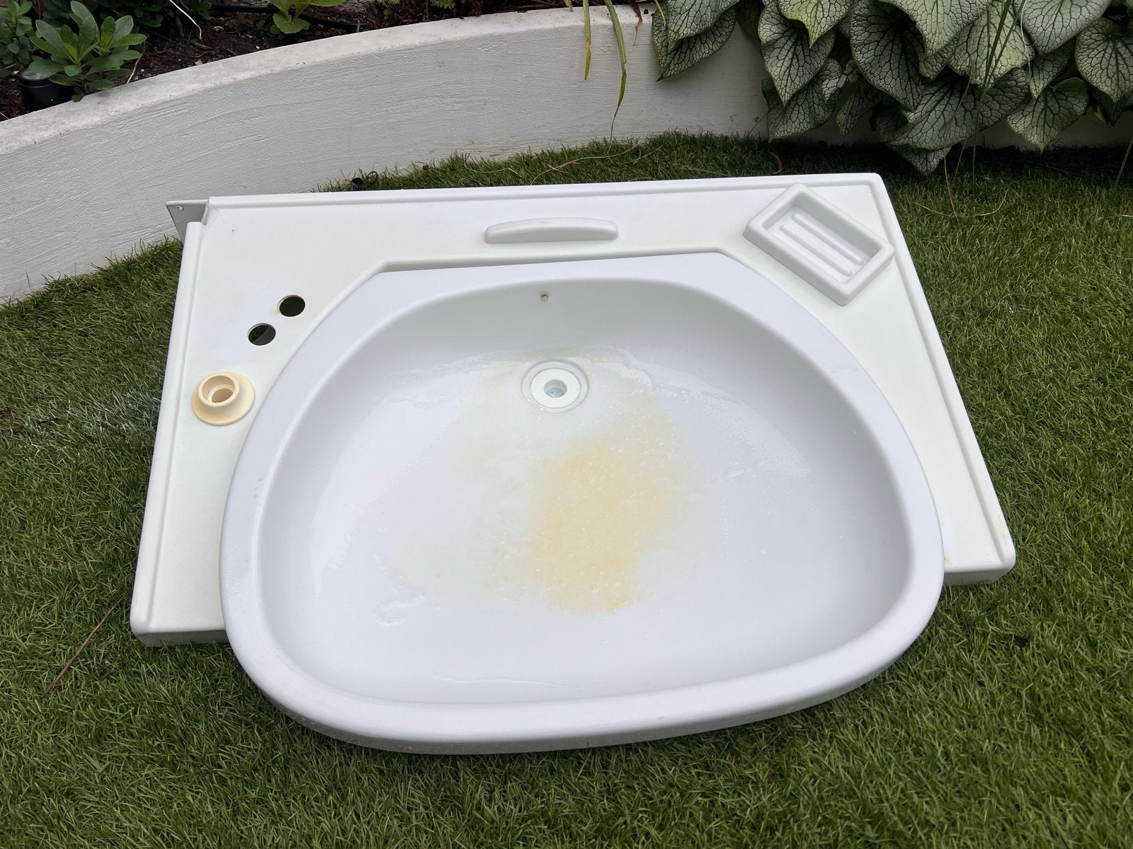 Opklapbare wasbak met houder voor badkamer van caravan, Caravans en Kamperen, Ophalen of Verzenden, Gebruikt
