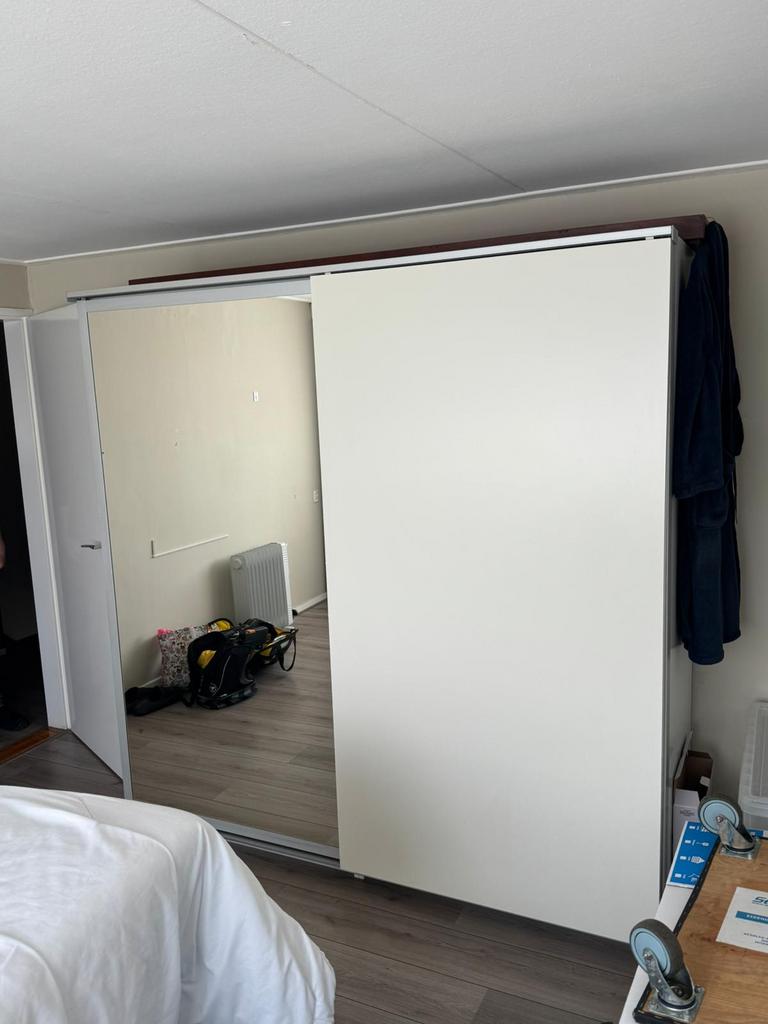 linnenkast met spiegel, Ophalen, Gebruikt, 200 cm of meer, Met plank(en)