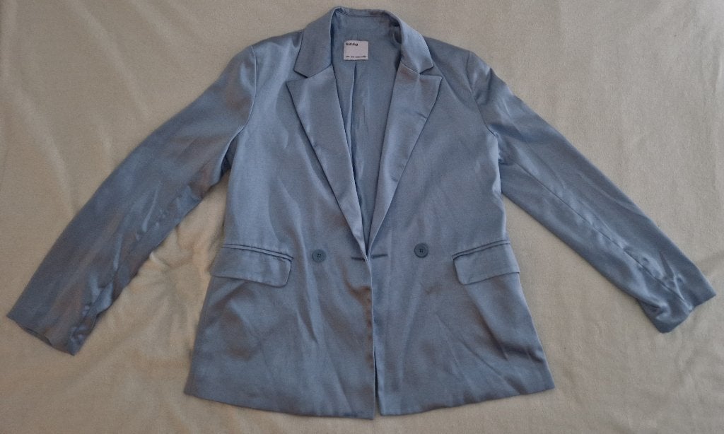 Bershka oversized blazer baby blauw maat m colbert jas glans, Maat 38/40 (M), Jasje, Gedragen, Verzenden