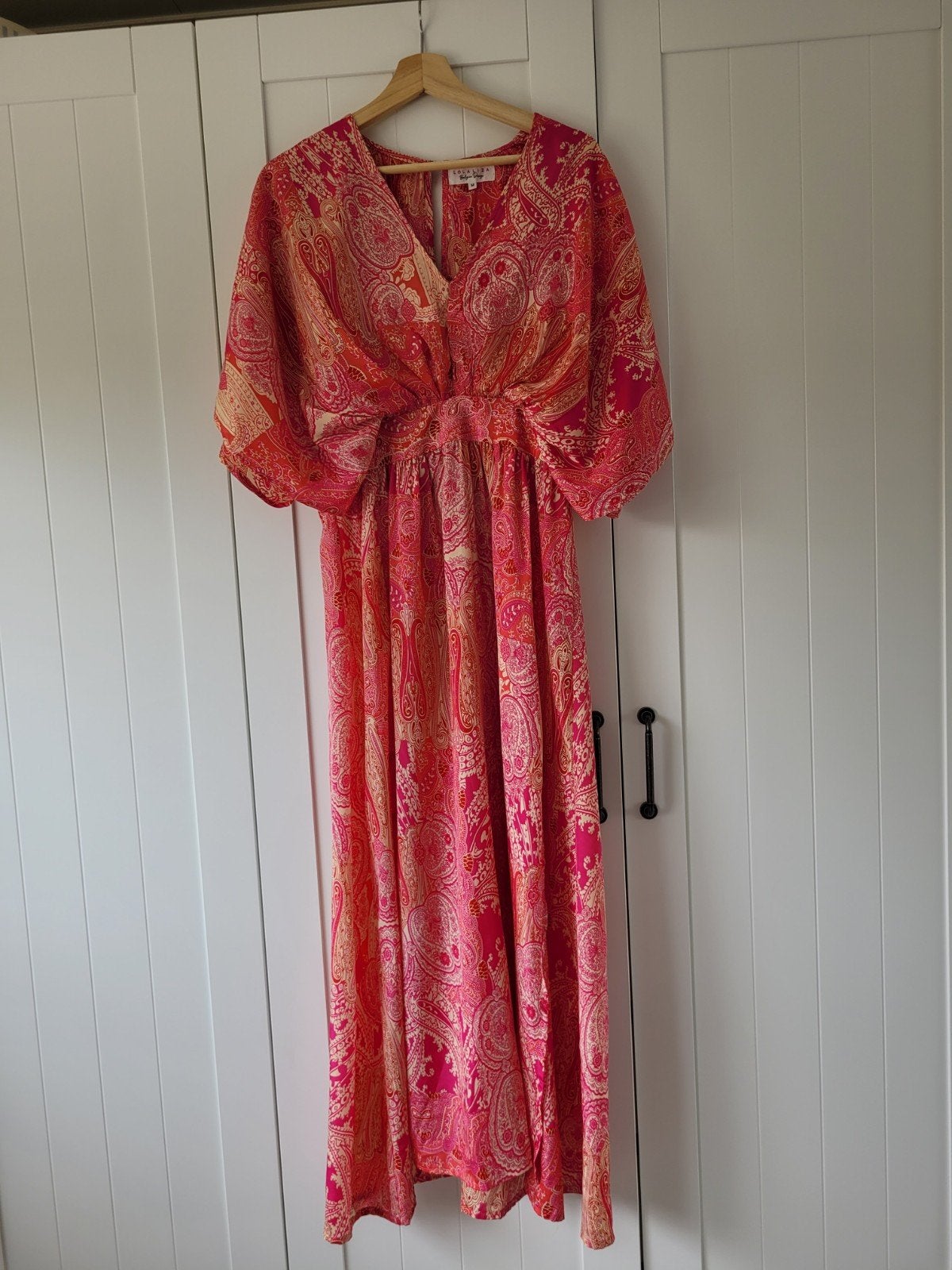 Zomerjurk van Lola Liza roze met paisley motief. Maat M, Kleding | Dames, Maat 38/40 (M), Ophalen of Verzenden, Zo goed als nieuw