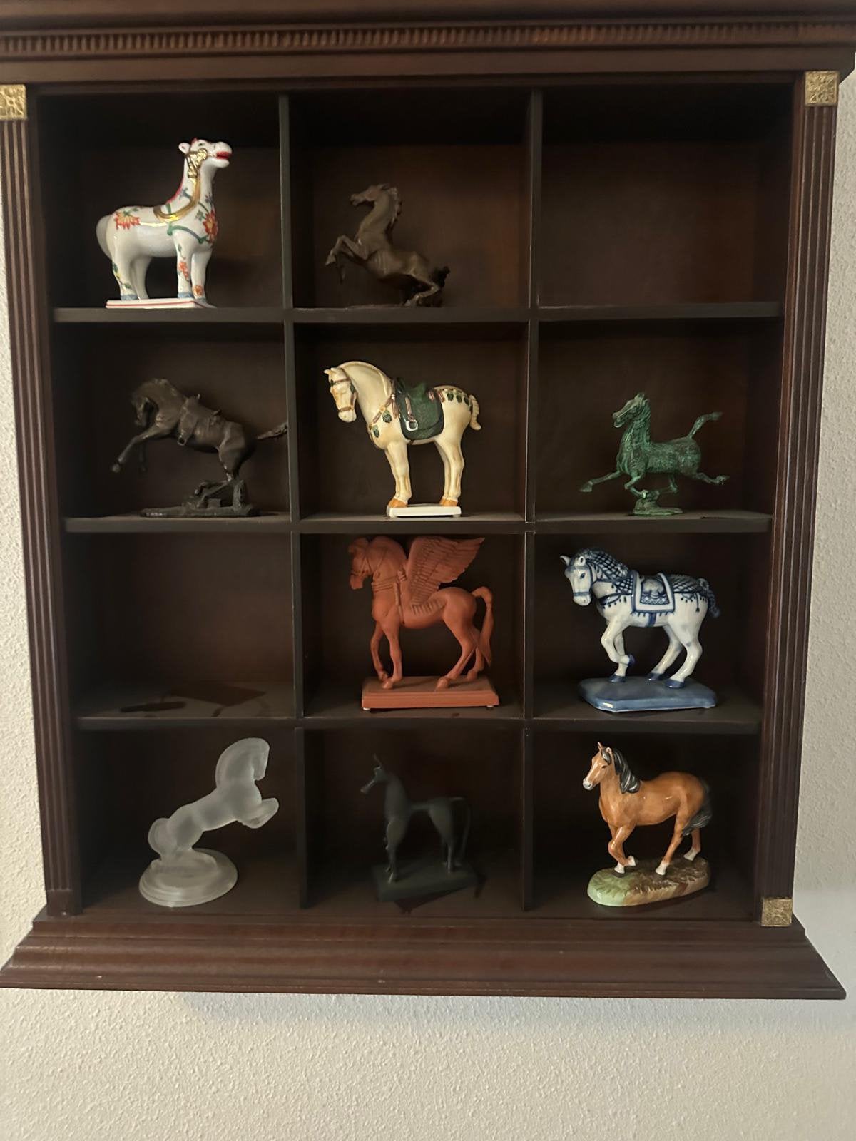 Kastje met verzameling paarden Franklin Mint, Ophalen, Nieuw, 50 tot 100 cm, Minder dan 100 cm