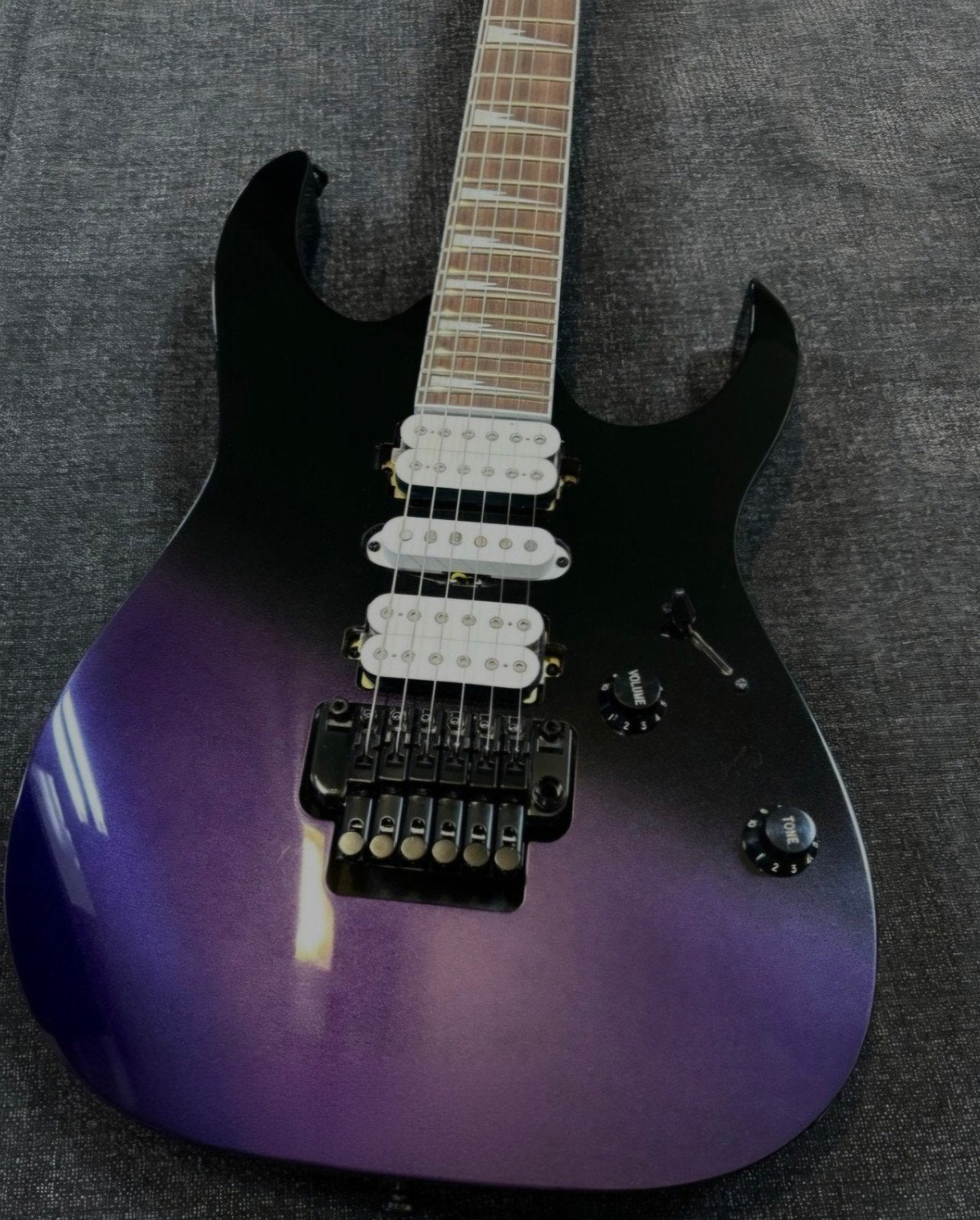 Ibanez RG 470 Dx Tokyo Midnight, Muziek en Instrumenten, Ophalen, Zo goed als nieuw, Solid body, Ibanez