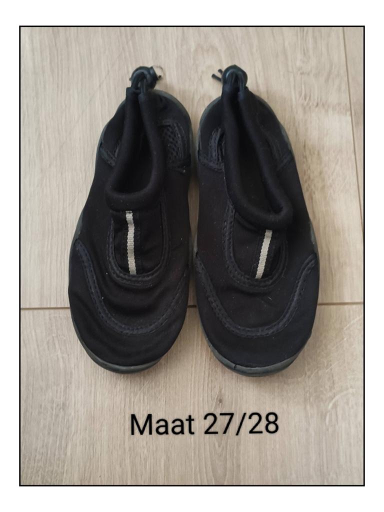 Waterschoenen, Kinderen en Baby's, Kinderkleding | Schoenen en Sokken, Jongen of Meisje, Overige typen, Ophalen of Verzenden, Zo goed als nieuw