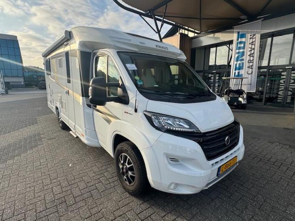 Knaus Platinum Selection 700 AIRCO + LEVELSYSTEEM, Caravans en Kamperen, Koelkast, Chemisch toilet, Standaard zit, Fiat