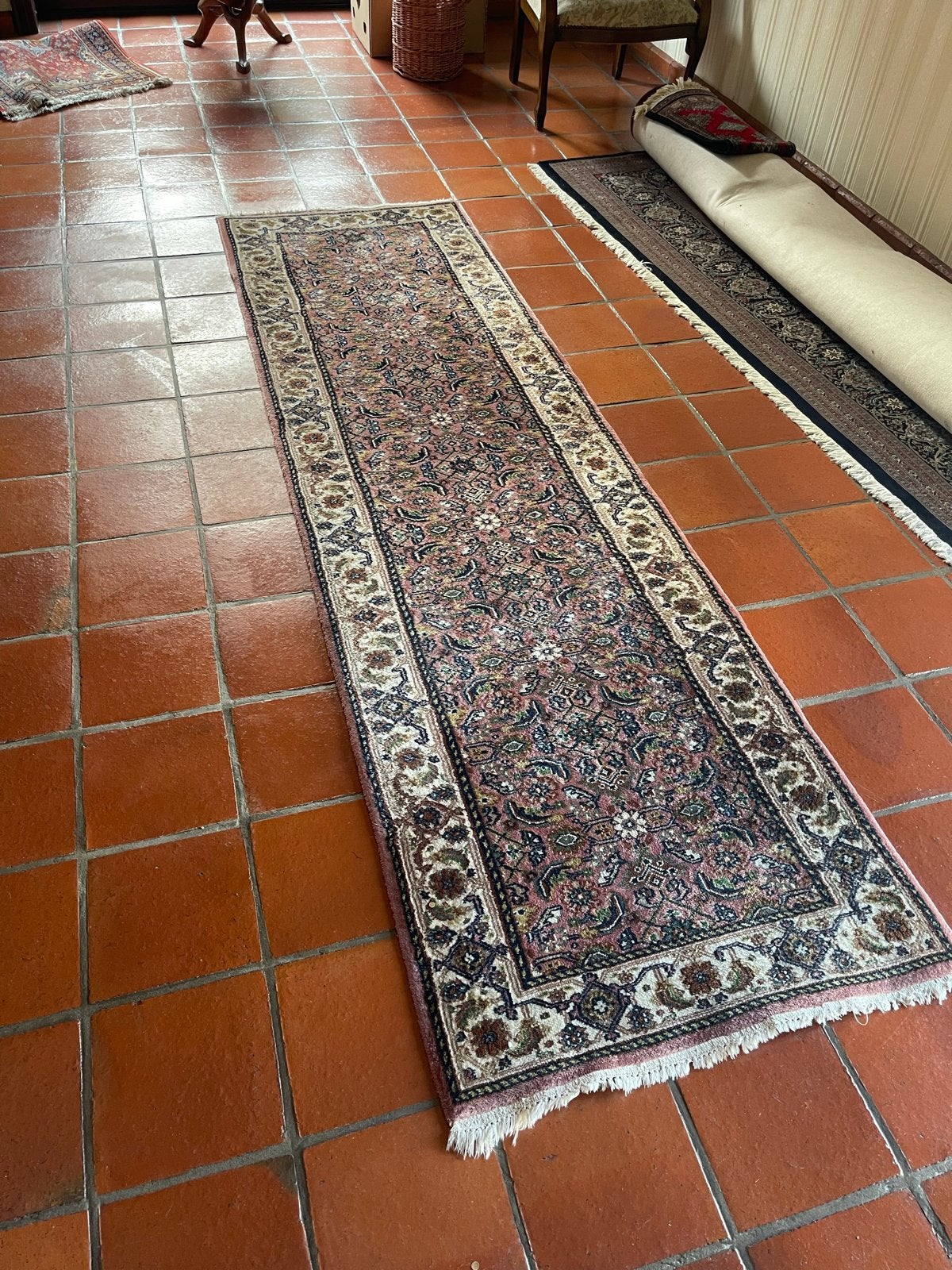 Mooi tapijt -  loper, Ophalen, 200 cm of meer, 50 tot 100 cm, Zo goed als nieuw