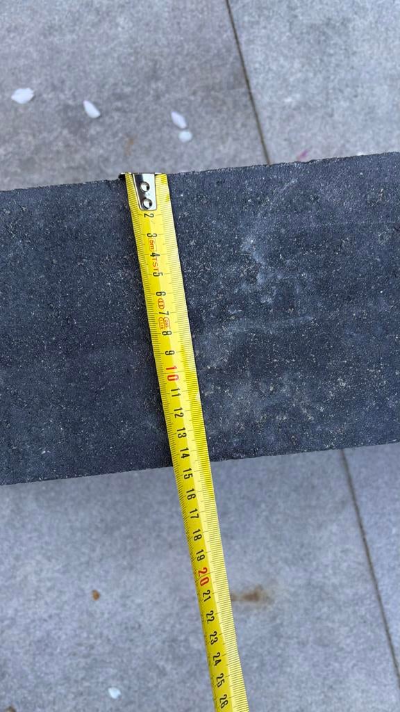 gratis 5 zwarte stappelblokken(60x2x198x100mm), Ophalen, Overige typen, Zo goed als nieuw, Minder dan 5 m²