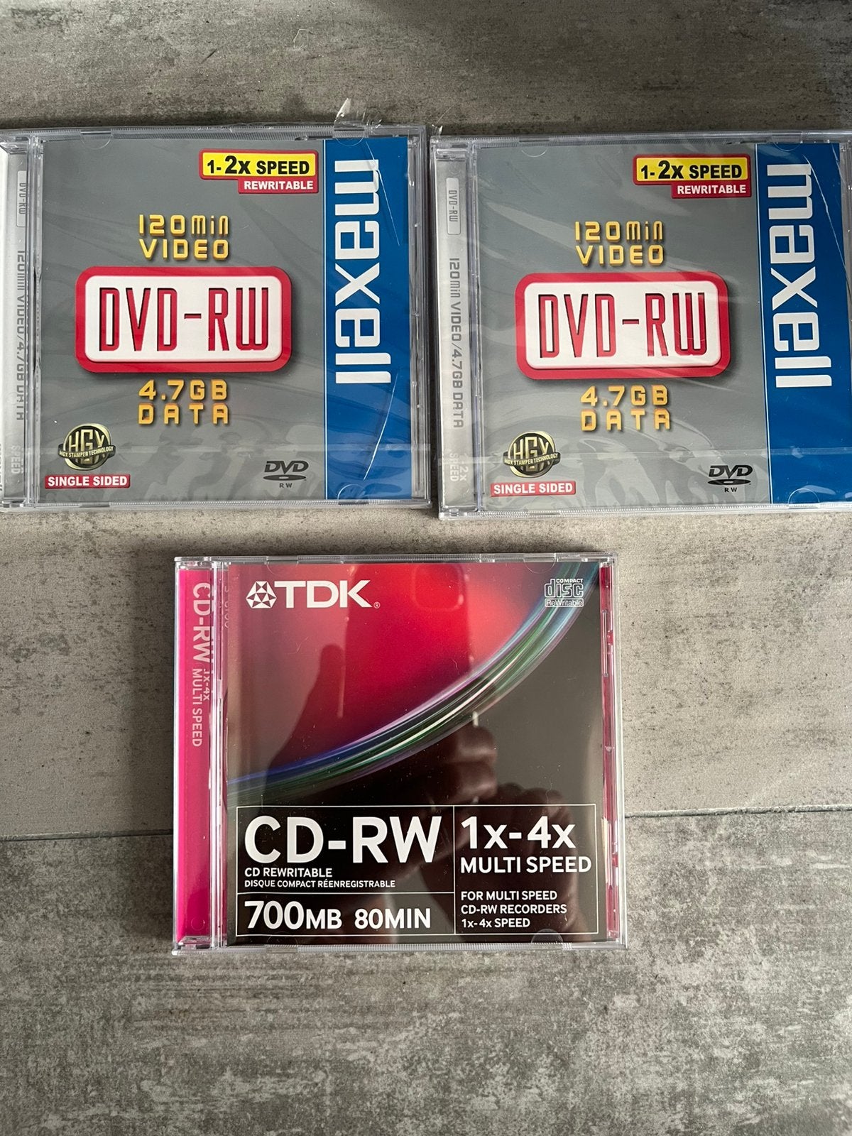 DVD-RW 2 stuks + CD-RW 1 stuks, Computers en Software, Beschrijfbare discs, Ophalen of Verzenden, Zo goed als nieuw, Dvd