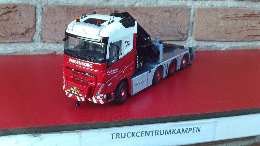 WSI  Volvo  FH5  Globetrotter  van  Wagenborg., Ophalen of Verzenden, Nieuw, Bus of Vrachtwagen, Wsi