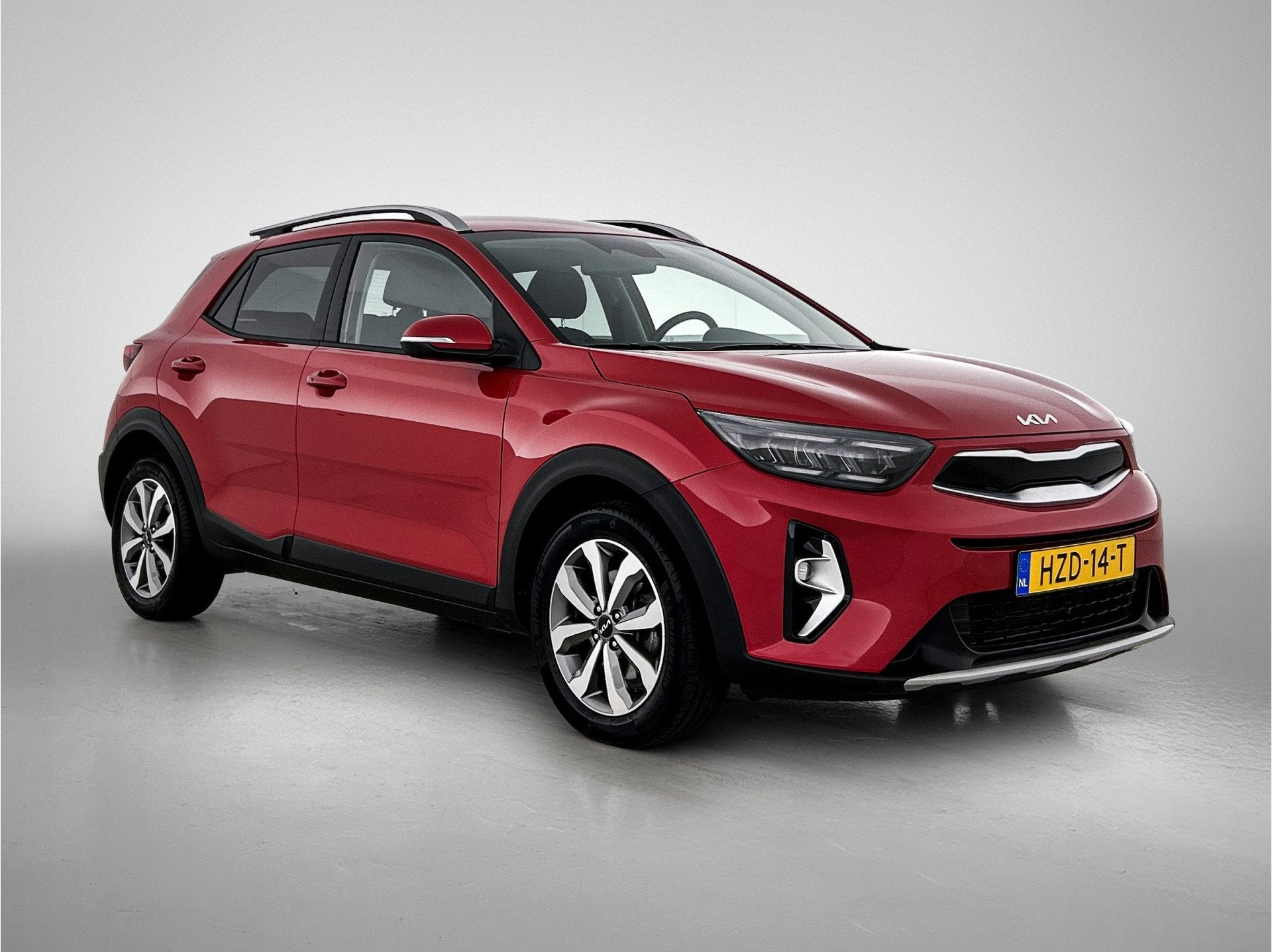 Kia Stonic 1.0 T-GDi MHEV DynamicPlusLine | Stuur-/Stoelverw, Origineel Nederlands, Bedrijf, Hybride Elektrisch/Benzine, 3 cilinders