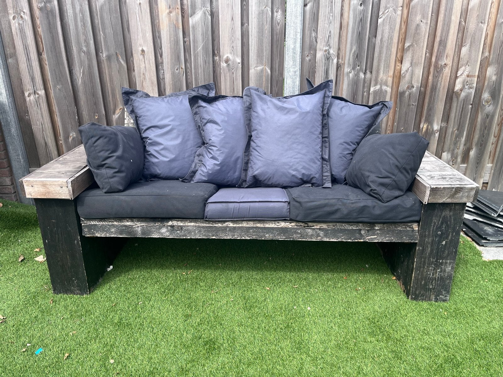 Steigerhouten tuinbank met kussens, Tuin en Terras, Tuinsets en Loungesets, Ophalen, Gebruikt, 3 zitplaatsen, Loungeset