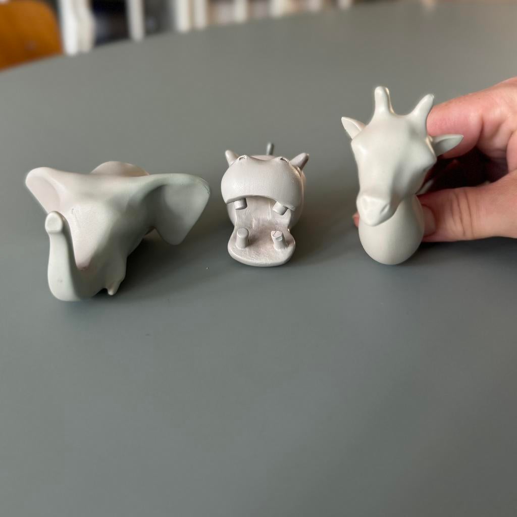 Set “The Zoo” kapstokjes (3x): olifant, neushoorn en giraf, Kinderen en Baby's, Kinderkamer | Inrichting en Decoratie, Ophalen of Verzenden