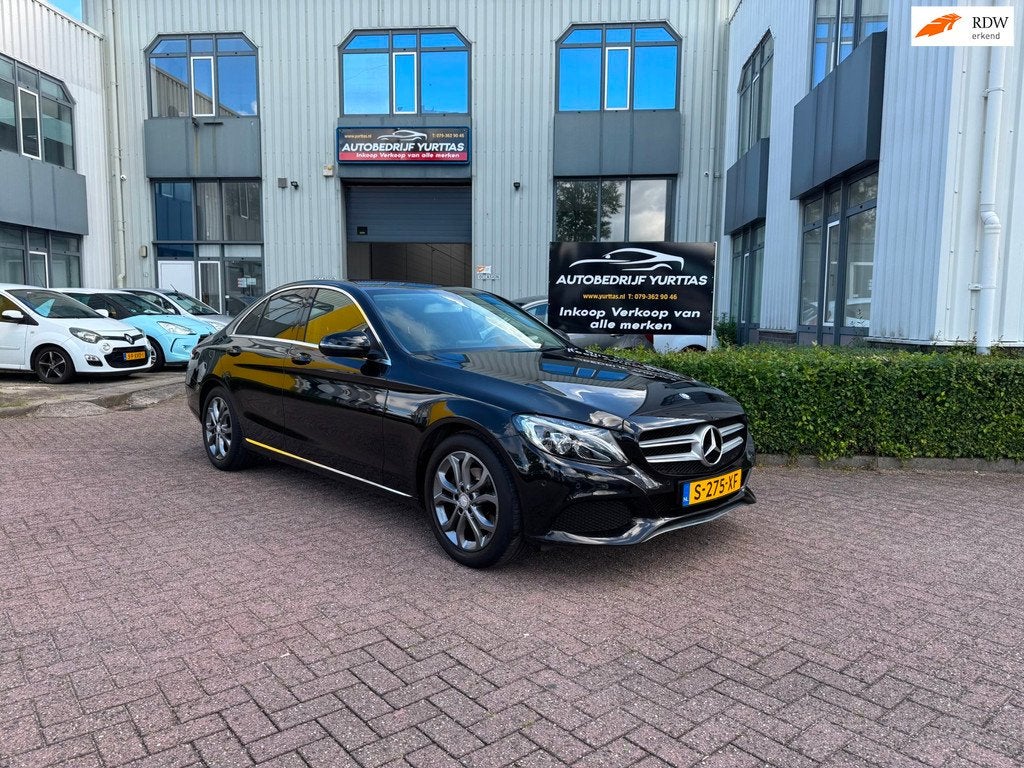 Mercedes-Benz C-klasse 180 AUTOMAAT!, Auto's, Mercedes-Benz, Euro 6, Zwart, 1595 cc, Bedrijf