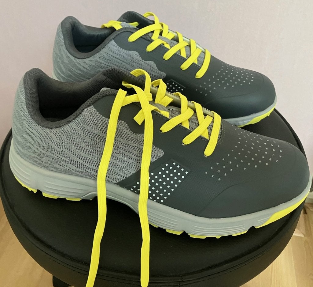 golfschoenen nieuw maat 44 zie fotos, Sport en Fitness, Golf, Ophalen of Verzenden, Nieuw, Schoenen, Overige merken