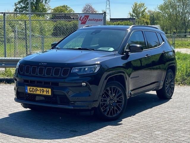 Jeep Compass 4xe 240 Plug-in Hybrid Electric S (2022), Auto's, Jeep, Automaat, 1250 kg, Zwart, 4 cilinders