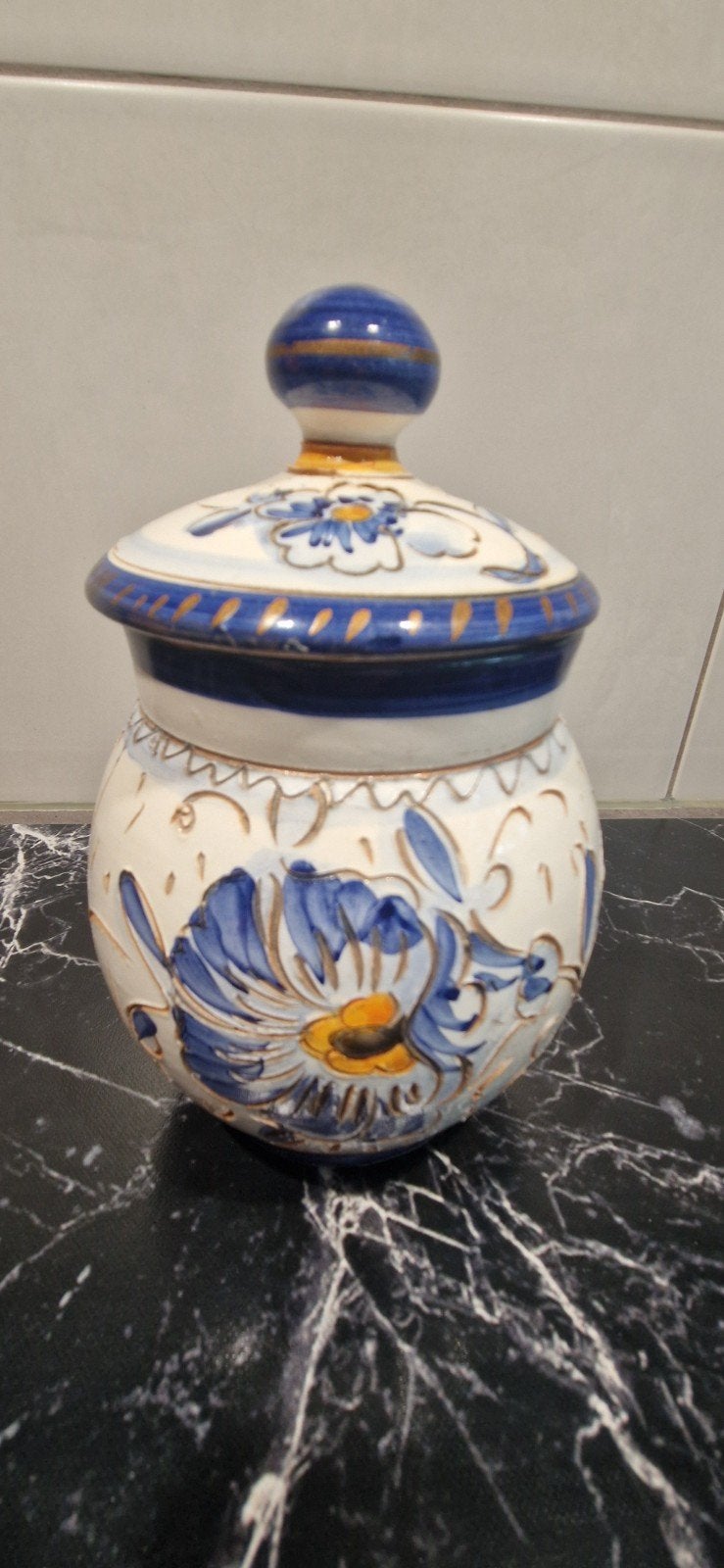 Handgeschilderde Deruta keramieken pot met deksel, Ophalen of Verzenden