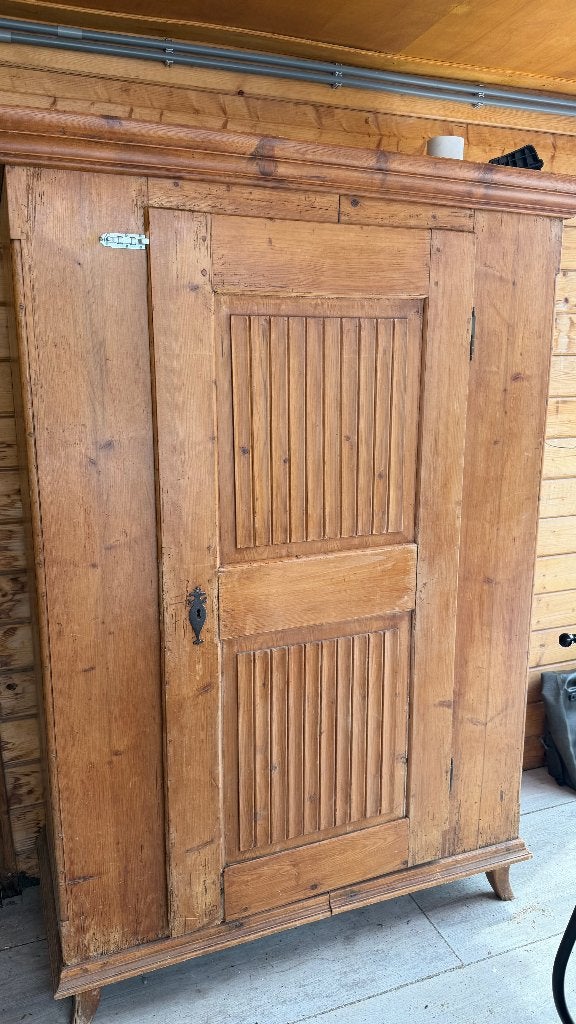 Houten linnenkast / brocante kast, Huis en Inrichting, Kasten | Kledingkasten, Ophalen, Met deur(en), Gebruikt, 100 tot 150 cm
