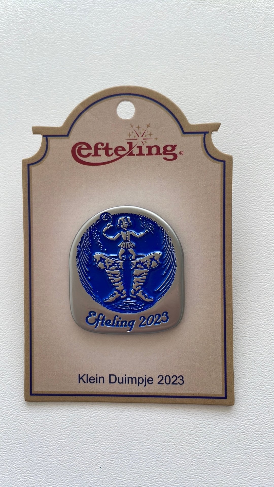 Efteling pin Klein Duimpje 2023 EPP 448 op kaartje, Verzamelen, Ophalen of Verzenden, Nieuw, Gebruiksvoorwerp