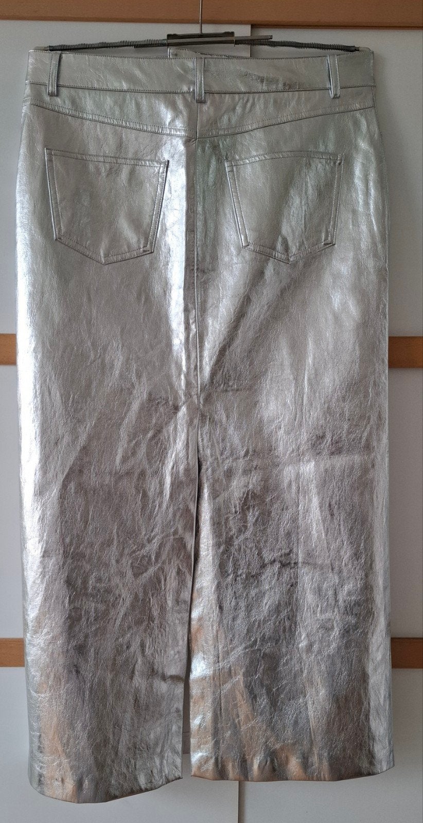 Super coole zilveren rok - Mango, Maat 38/40 (M), Nieuw, Ophalen of Verzenden, Onder de knie