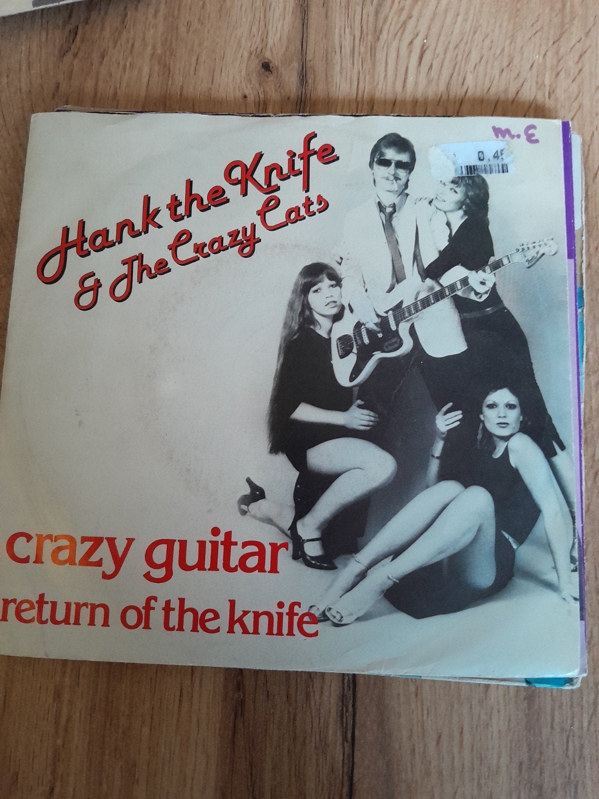 hank the knife and the crazy cats 7inch crazy guitar, Ophalen of Verzenden, Zo goed als nieuw, Pop
