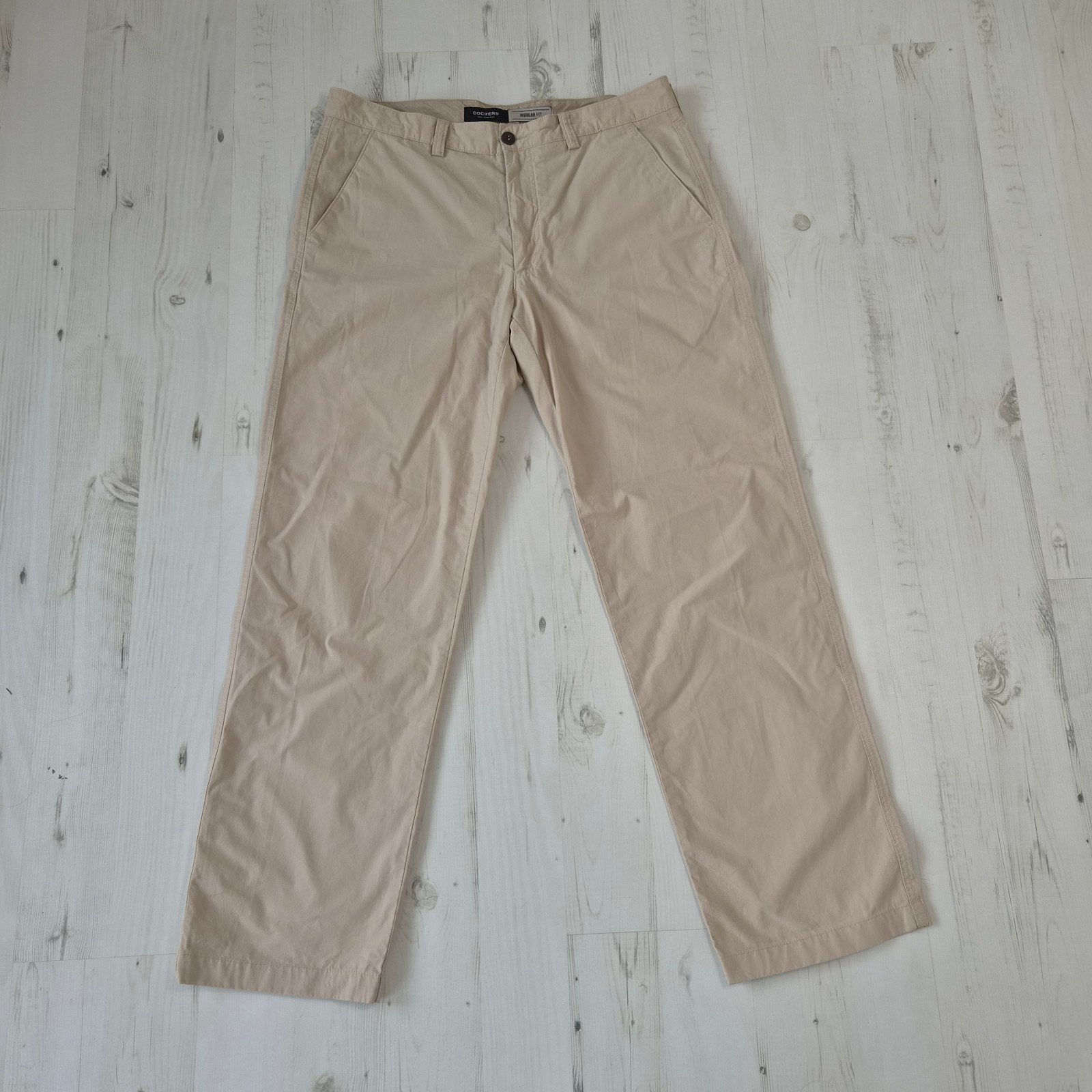 Dockers chino broek W36 L34 beige, Kleding | Heren, Ophalen of Verzenden, Zo goed als nieuw, Maat 56/58 (XL), Beige