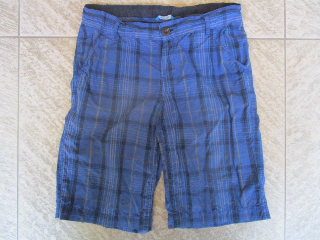Korte broek blauw geruit maat 158 Hema broekje, Kinderen en Baby's, Kinderkleding | Maat 158, Broek, Ophalen of Verzenden, Zo goed als nieuw
