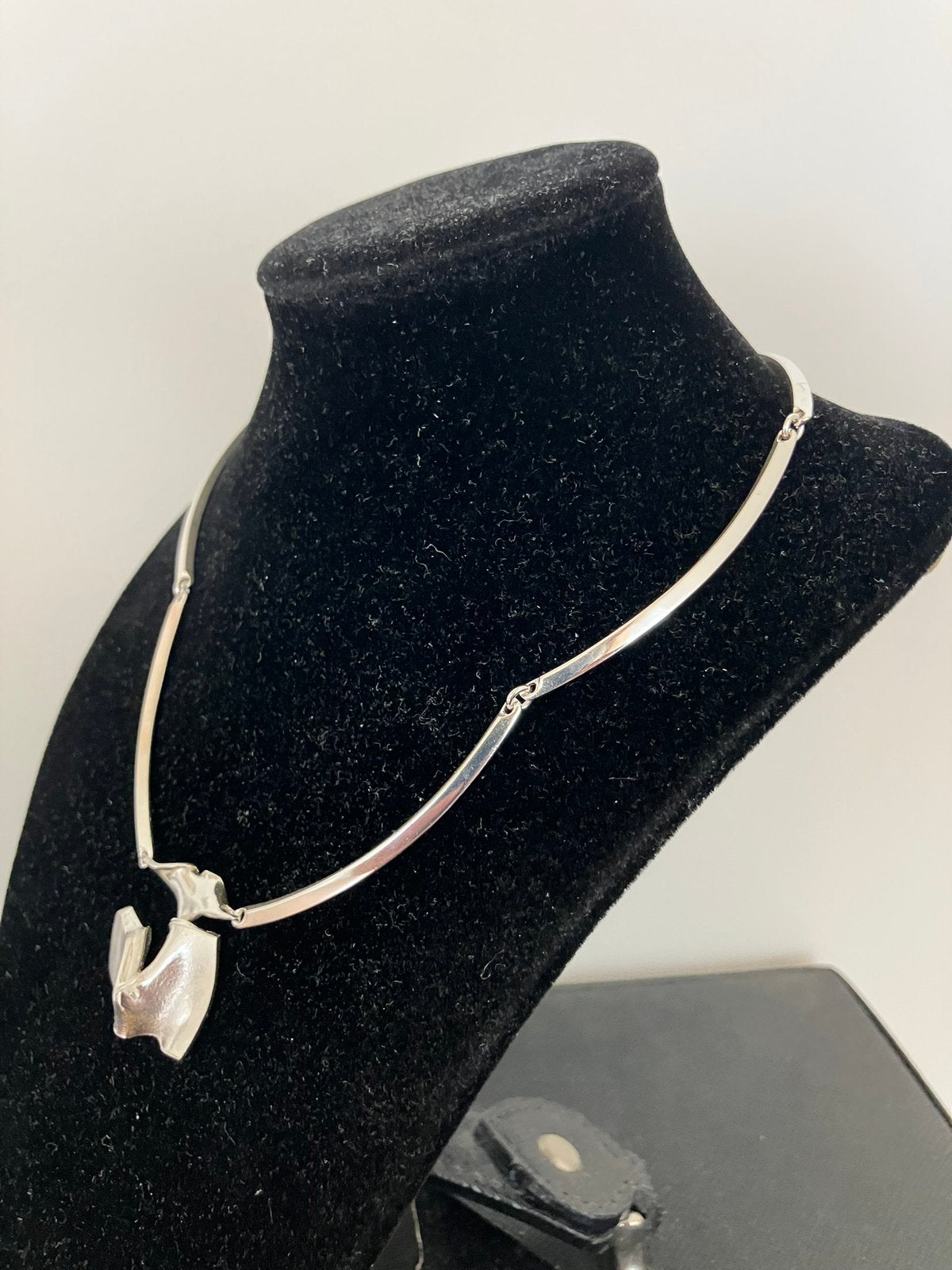 Fins design collier Matt J Hyvarinen, Ophalen of Verzenden