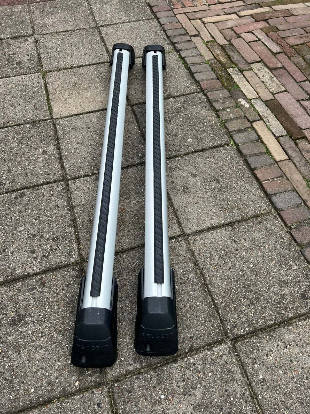 Dakdragers Peugeot 3008 - 5008, Auto diversen, Dakdragers, Ophalen, Zo goed als nieuw
