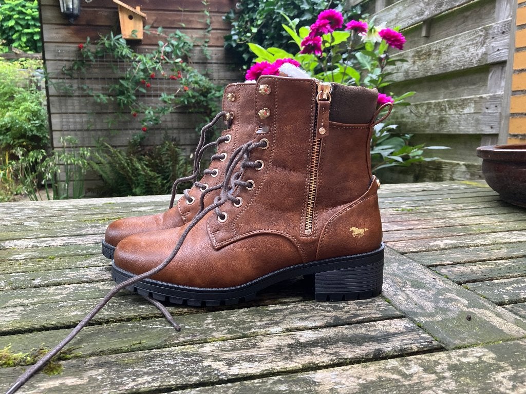 Mustang veterboots, Kleding | Dames, Bruin, Verzenden, Overige typen, Nieuw